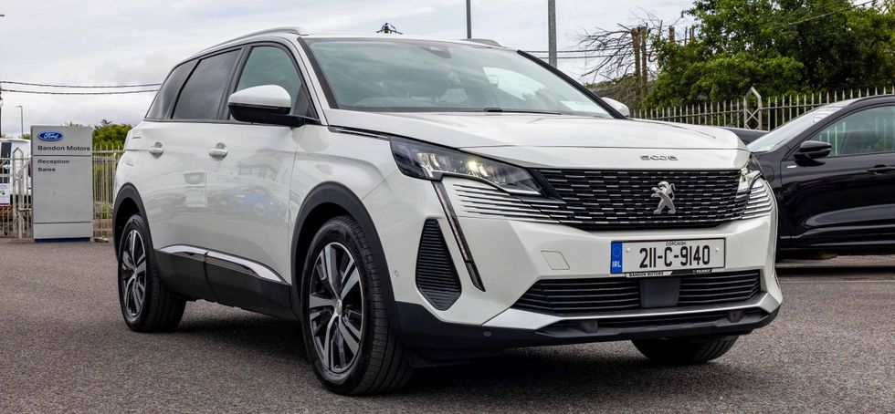 Peugeot 5008 2021