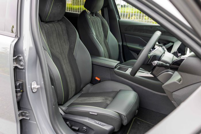 Peugeot 408 2026