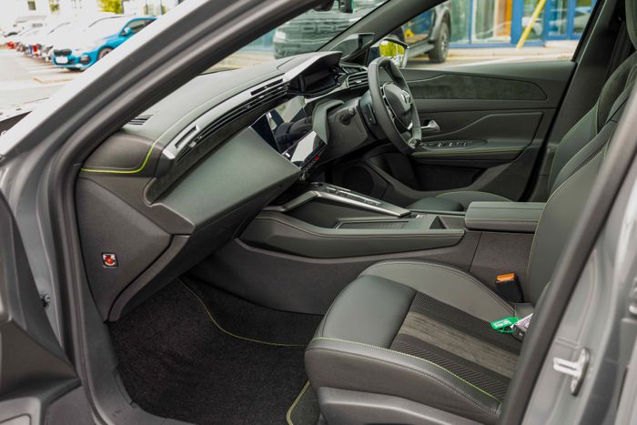 Peugeot 408 2026