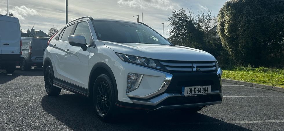 Mitsubishi ECLIPSE CROSS 2019