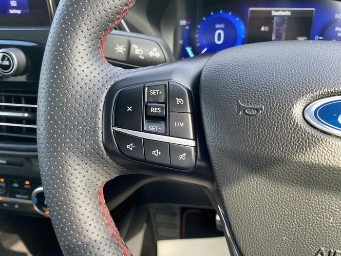 Ford Kuga 2023