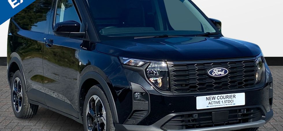 Ford TRANSIT COURIER 2026