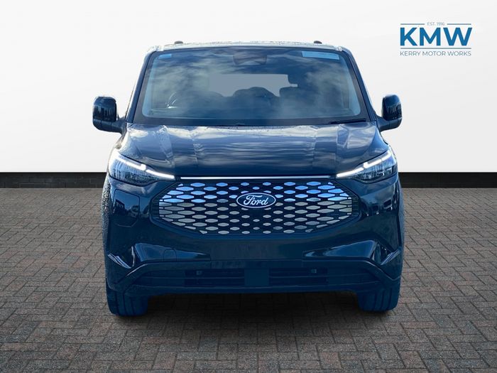 Ford Tourneo Custom 2026