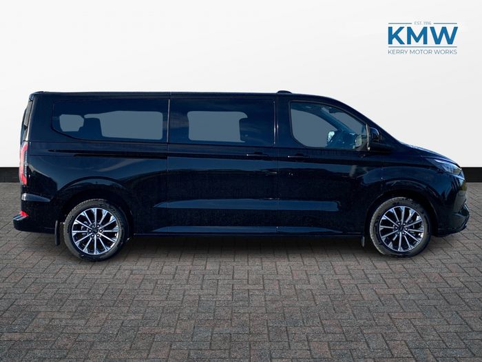 Ford Tourneo Custom 2026