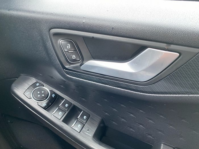 Ford Kuga 2021