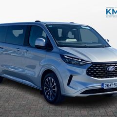 Ford Tourneo Custom 2025
