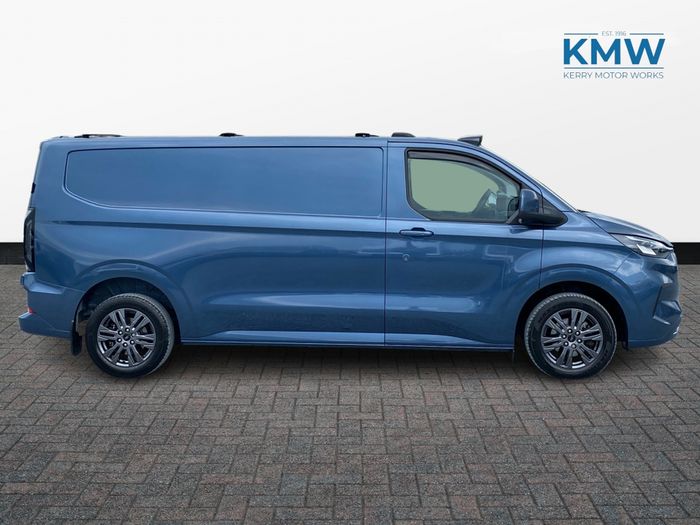 Ford Transit Custom 2025