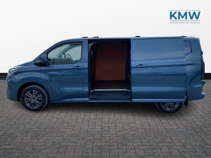 Ford Transit Custom 2025