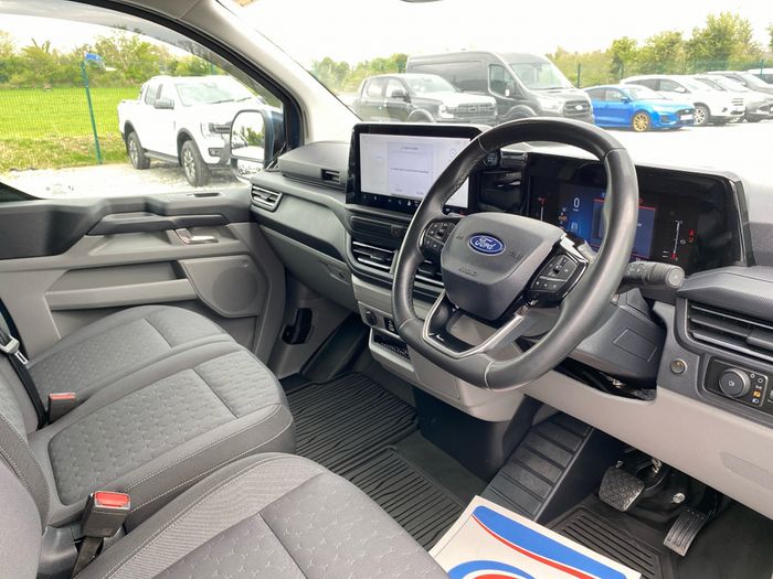 Ford Transit Custom 2025
