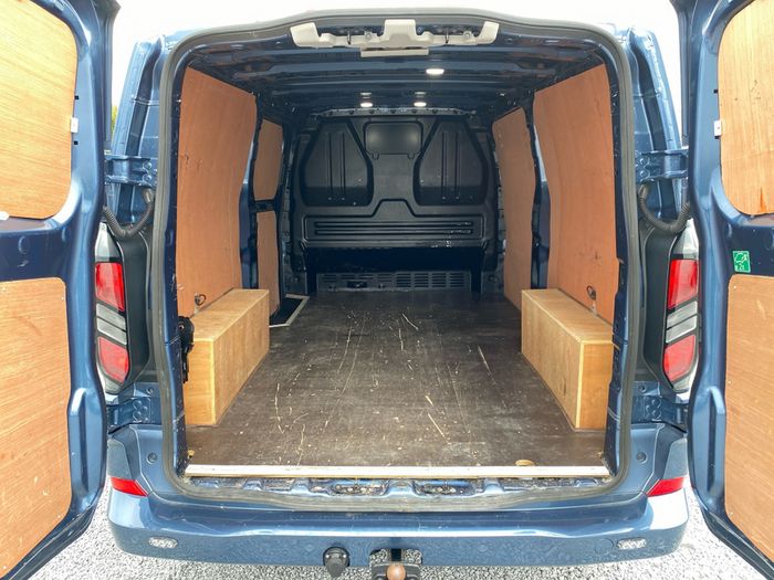 Ford Transit Custom 2025