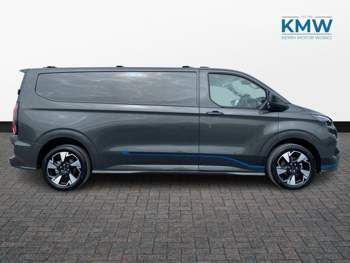Ford Transit Custom 2026