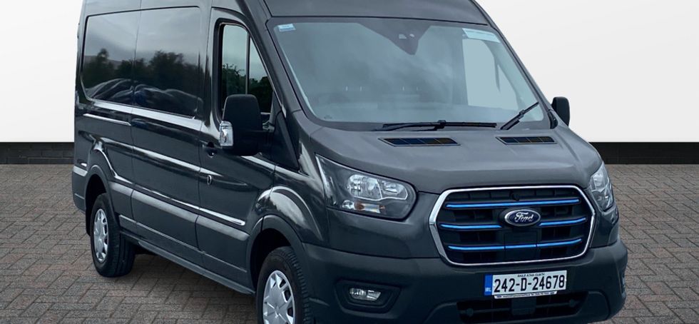 Ford Transit 2024