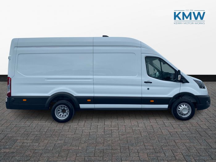 Ford Transit 2025
