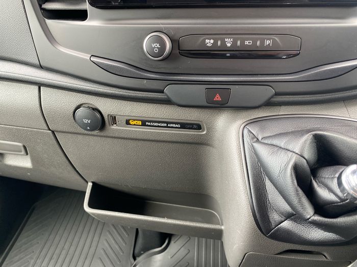 Ford Transit 2025