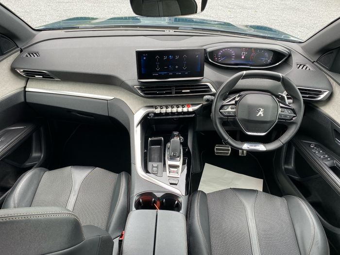 Peugeot 5008 2023