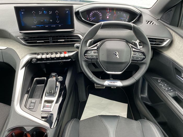 Peugeot 5008 2023