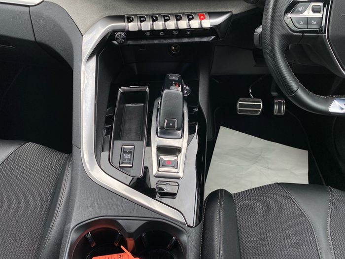 Peugeot 5008 2023