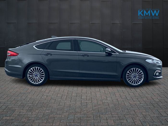 Ford Mondeo 2021