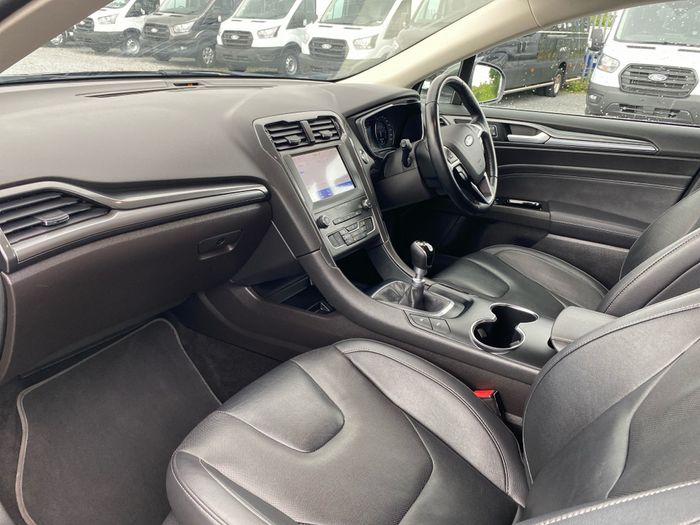 Ford Mondeo 2021