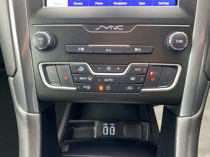 Ford Mondeo 2021