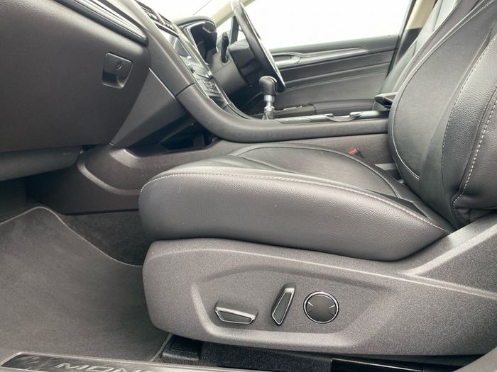 Ford Mondeo 2021