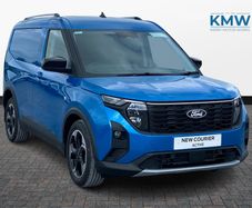 Ford TRANSIT COURIER 2026