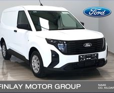 Ford TRANSIT COURIER 2026
