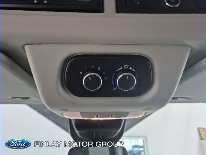 Ford Transit Minibus 2026