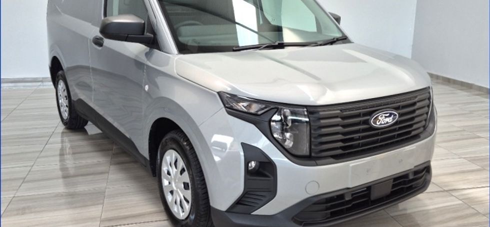 Ford TRANSIT COURIER 2026