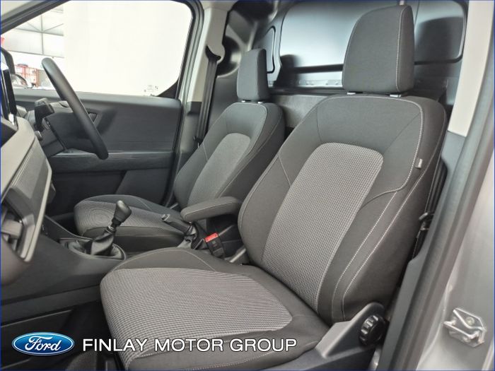 Ford TRANSIT COURIER 2026