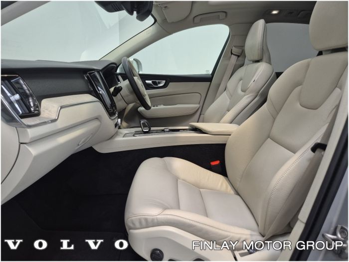 Volvo XC60 2023