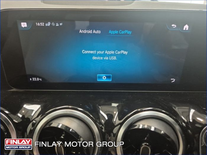 Mercedes-Benz GLA 2023