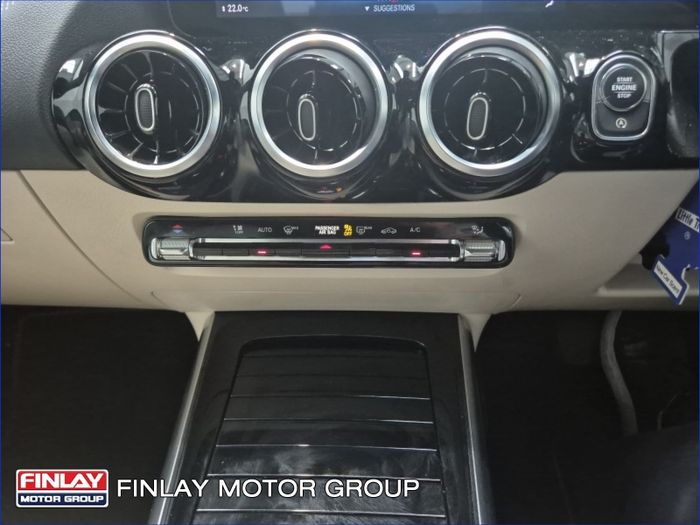 Mercedes-Benz GLA 2023