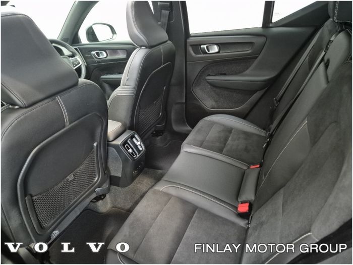Volvo XC40 2023