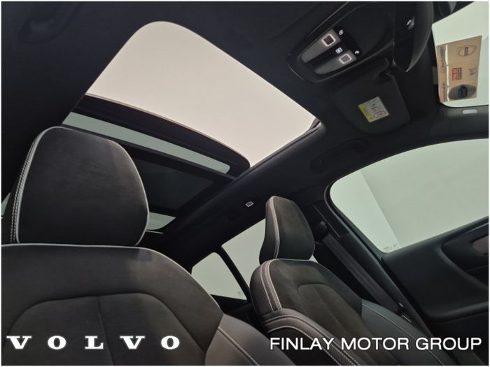 Volvo XC40 2023