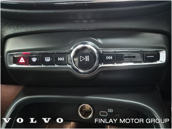 Volvo XC40 2023