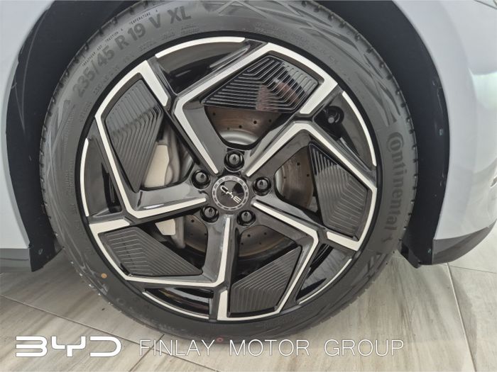 BYD SEAL 2026