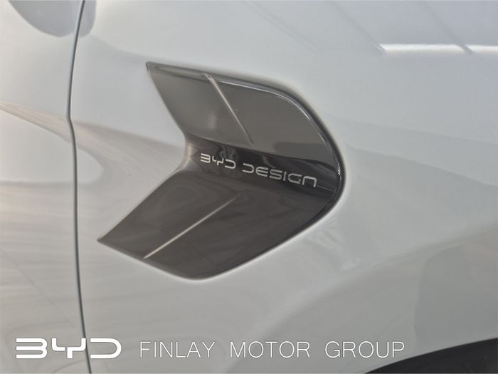BYD SEAL 2027