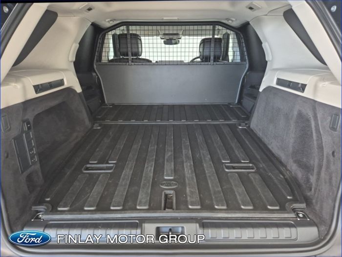 Land Rover Discovery 2024