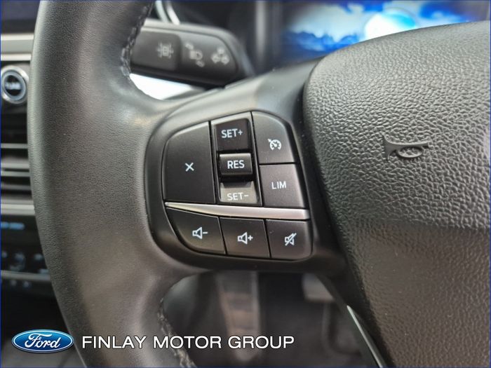 Ford Kuga 2023