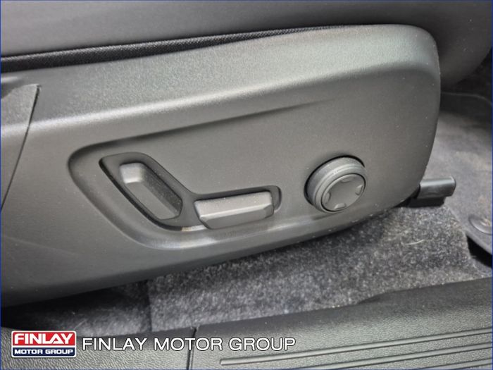 Volvo EX40 2026