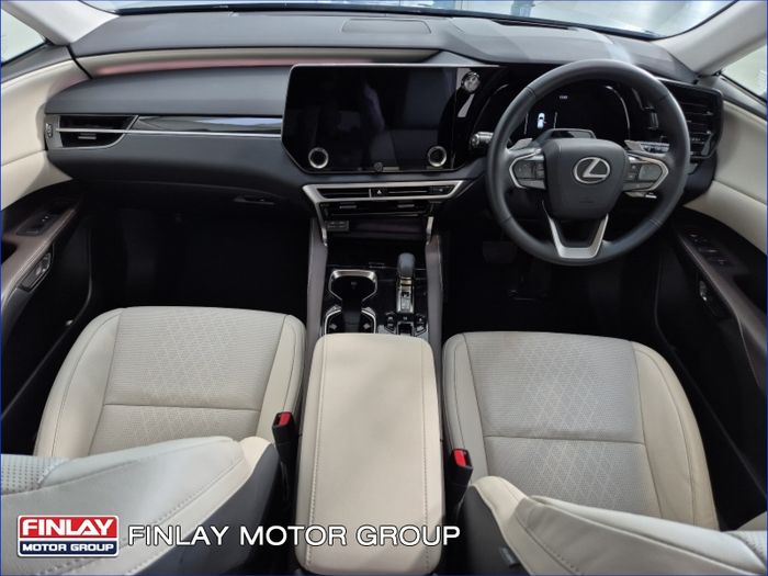 Lexus RX450H+ 2026