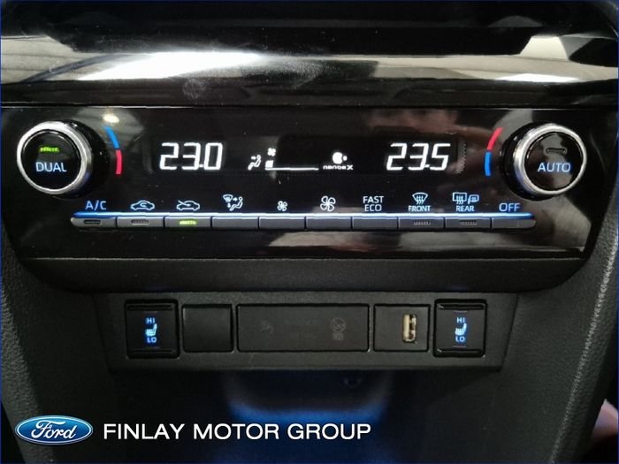Toyota Yaris 2023
