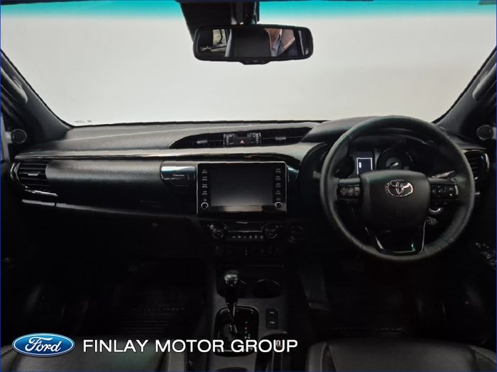 Toyota HiLux 2023
