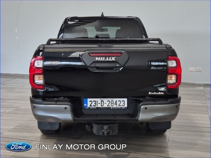 Toyota HiLux 2023