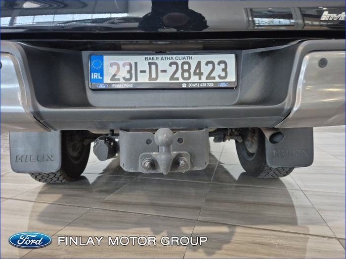 Toyota HiLux 2023