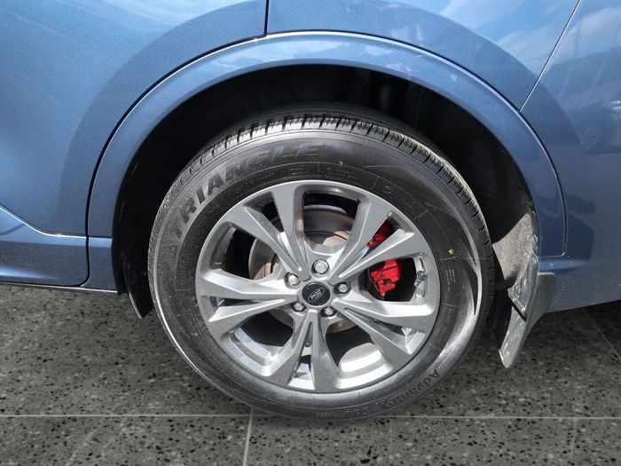 Ford Kuga 2024