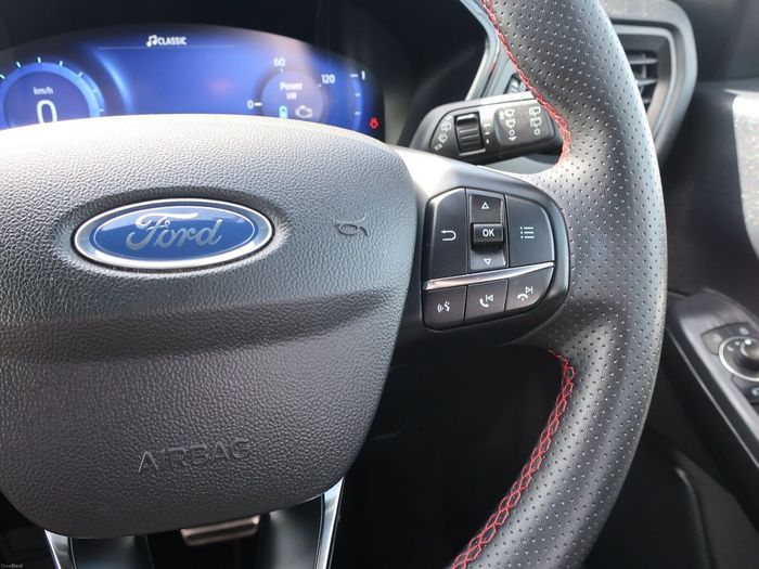 Ford Kuga 2024