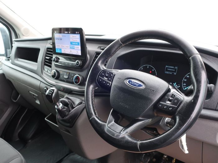 Ford Transit 2021