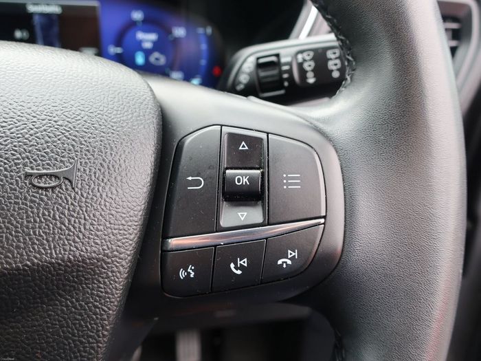 Ford Kuga 2023